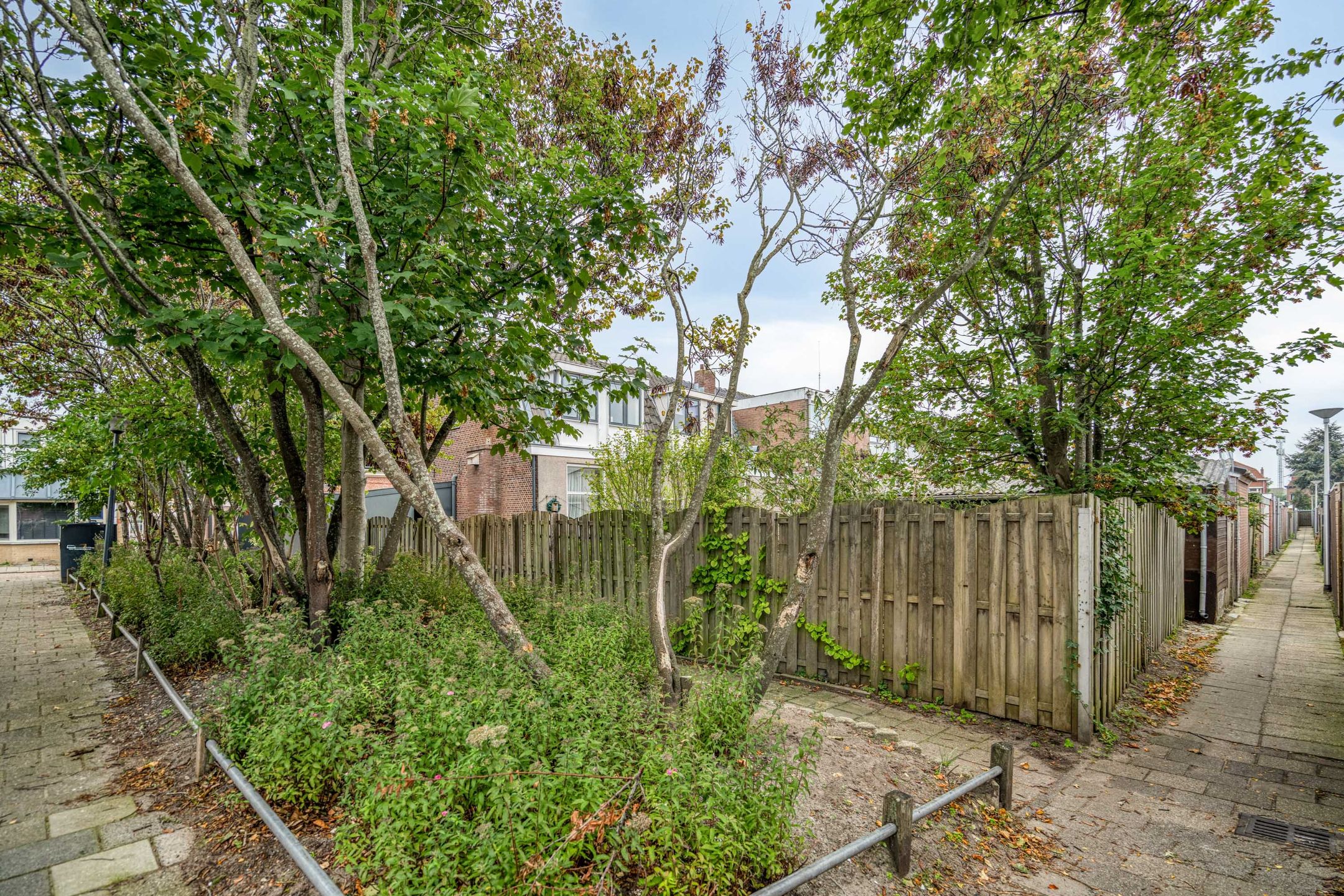 Photo 39 of Voorstraat 55