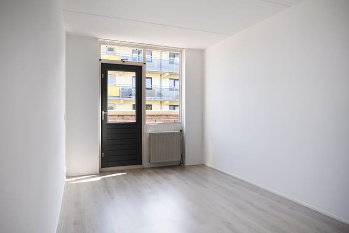 Foto 16 van Wilhelminastraat 271