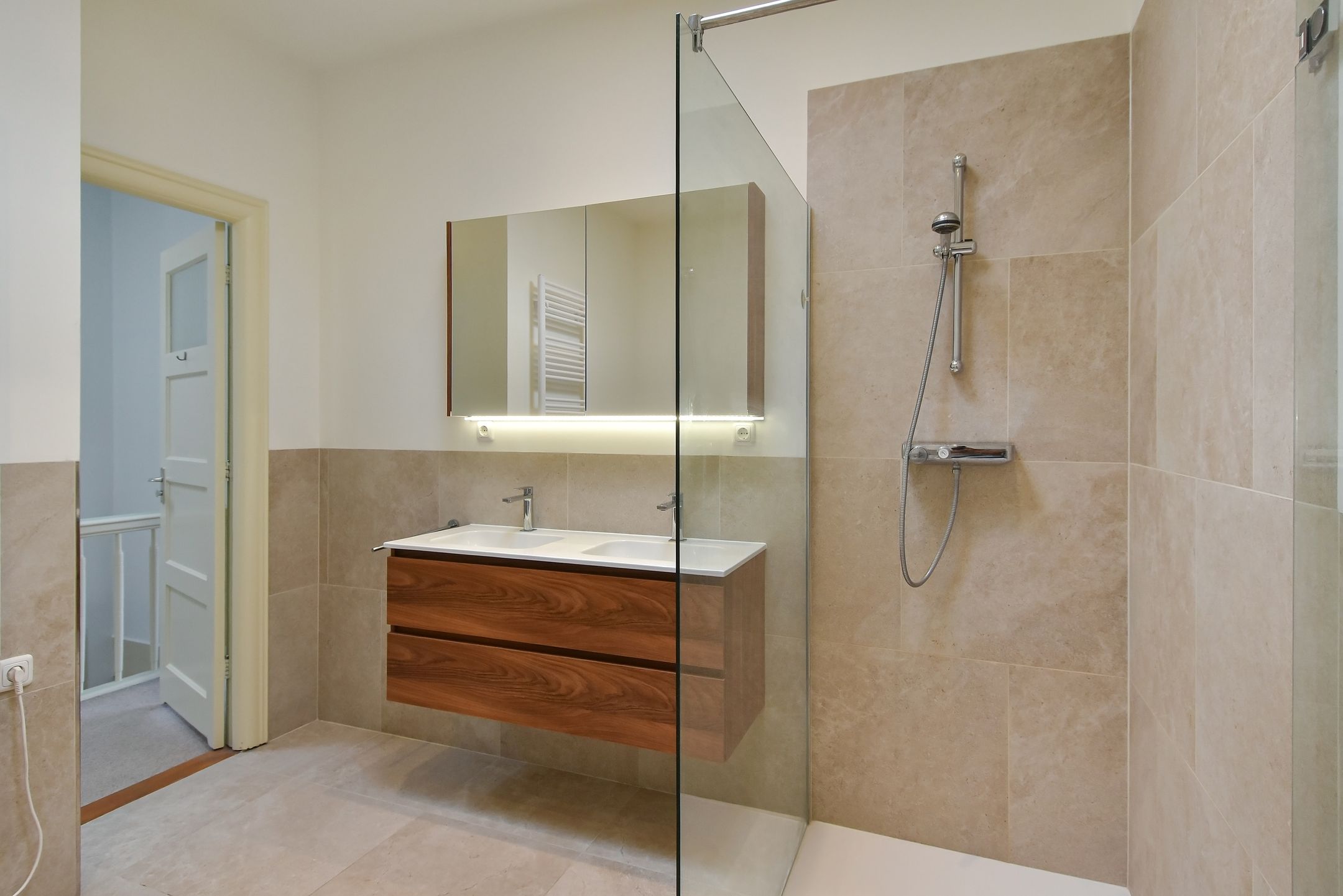 Foto 33 van Van Alkemadelaan 173