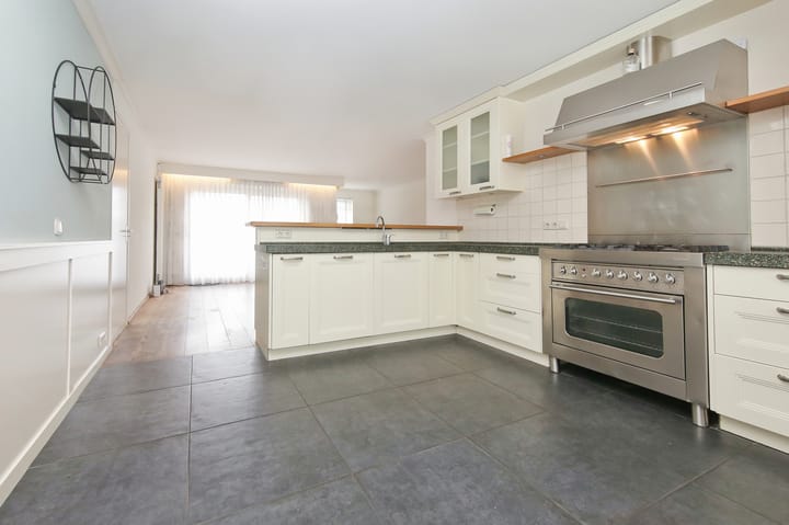 Foto 9 van Rozenstraat 10