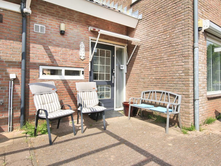 Foto 41 van Rozenstraat 10