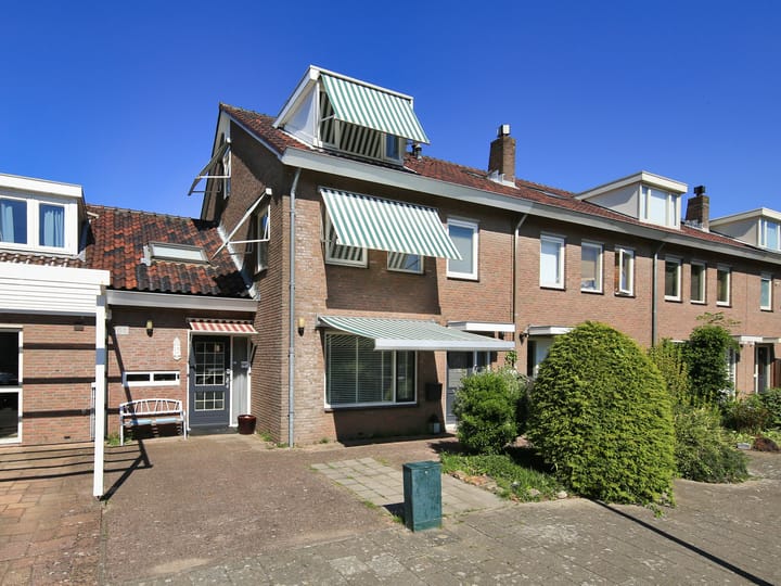 Foto 64 van Rozenstraat 10