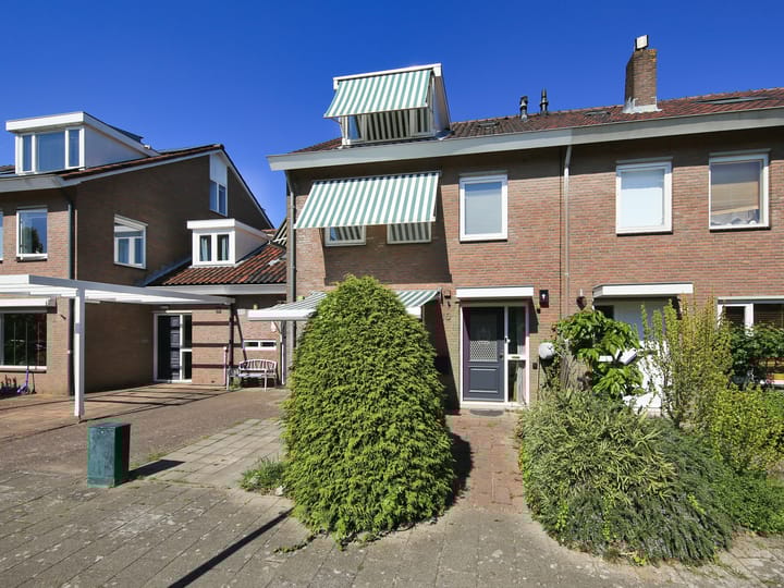 Foto 65 van Rozenstraat 10