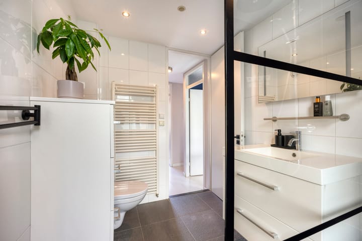 Foto 4 van Schrijnwerkerstraat 25