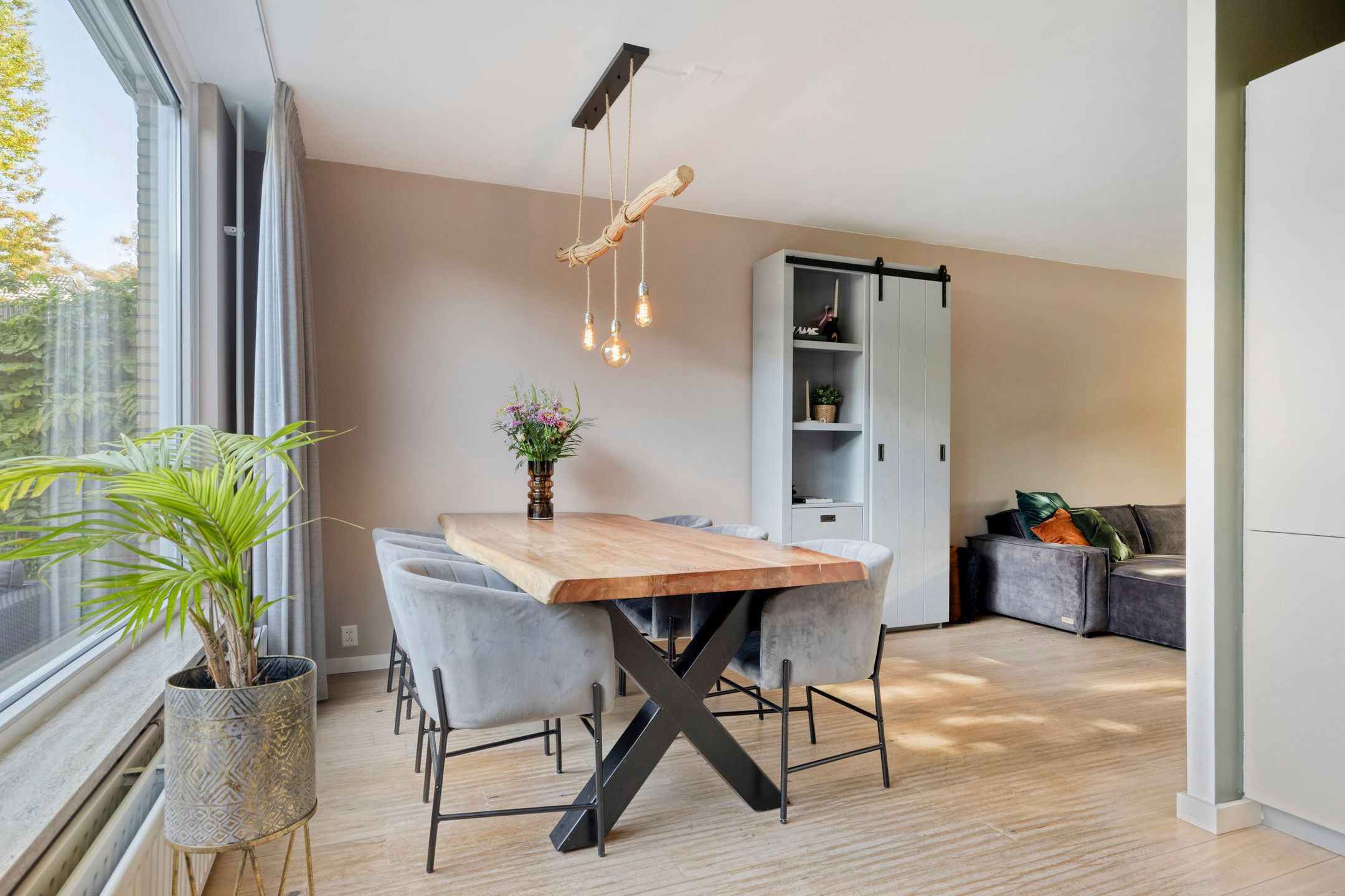 Foto 12 van Schrijnwerkerstraat 25