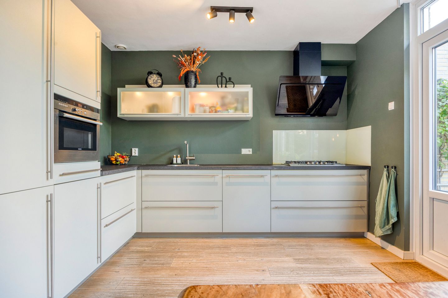 Foto 14 van Schrijnwerkerstraat 25