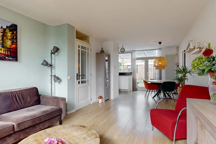 Foto 3 van Lockerskamp 2