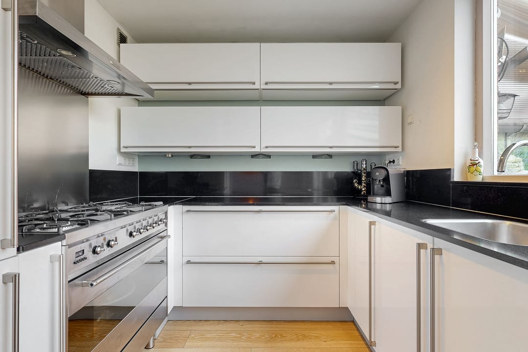 Foto 8 van Lockerskamp 2