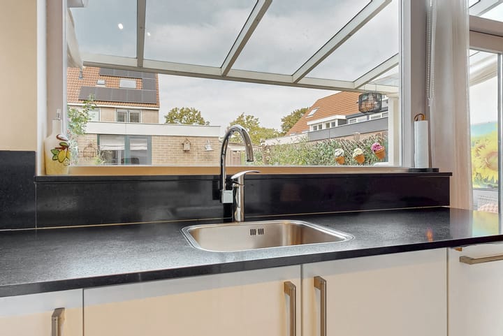 Foto 9 van Lockerskamp 2