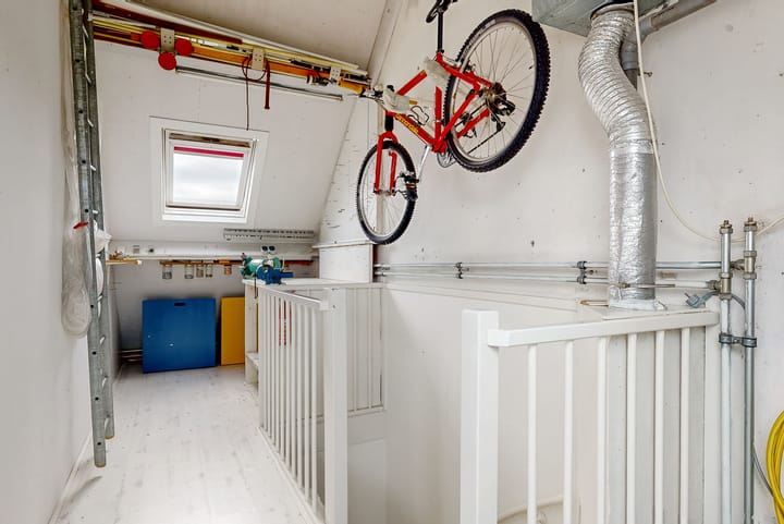 Foto 23 van Lockerskamp 2