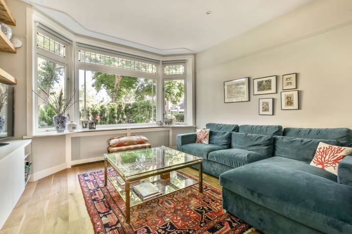 Photo 6 of Anna van Burenlaan 54