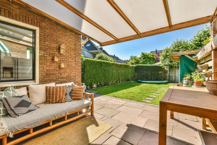 Photo 12 of Anna van Burenlaan 54