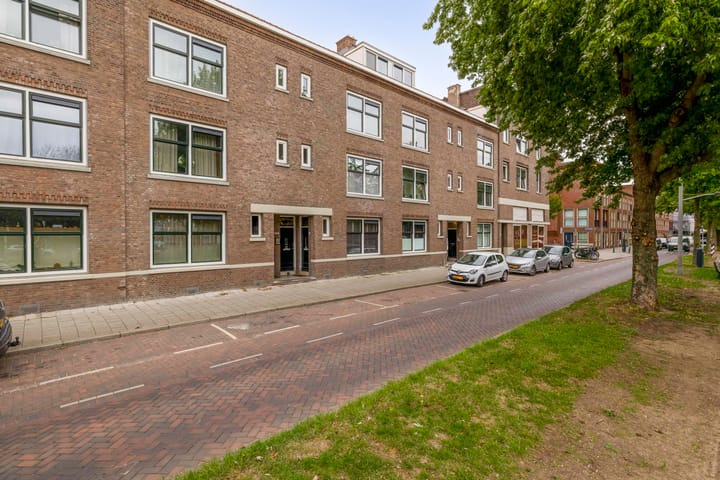 Photo 4 of Lange Hilleweg 67-B