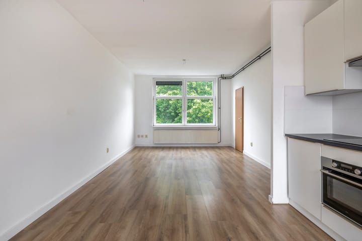 Photo 17 of Lange Hilleweg 67-B