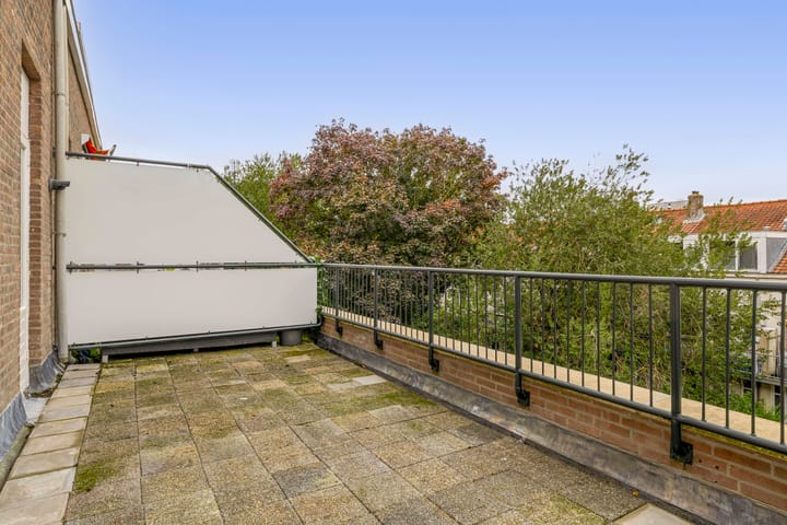 Photo 19 of Lange Hilleweg 67-B