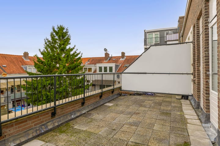 Photo 20 of Lange Hilleweg 67-B