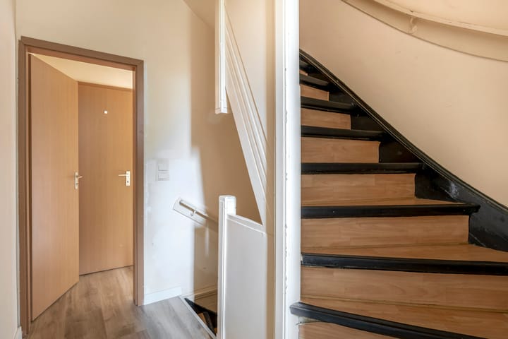 Photo 21 of Lange Hilleweg 67-B