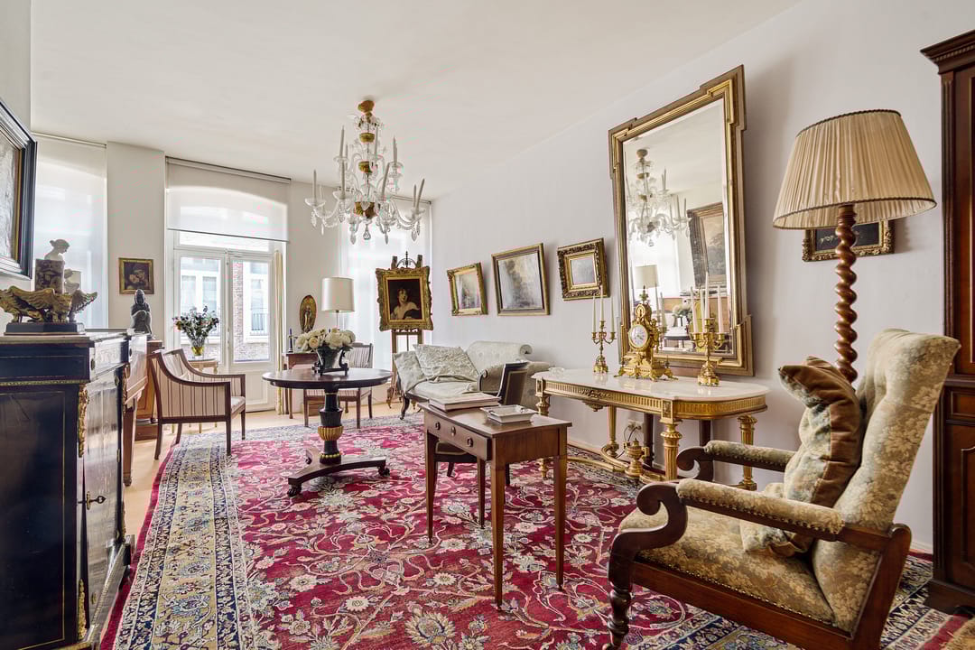 Photo 2 of Helmstraat 8-B