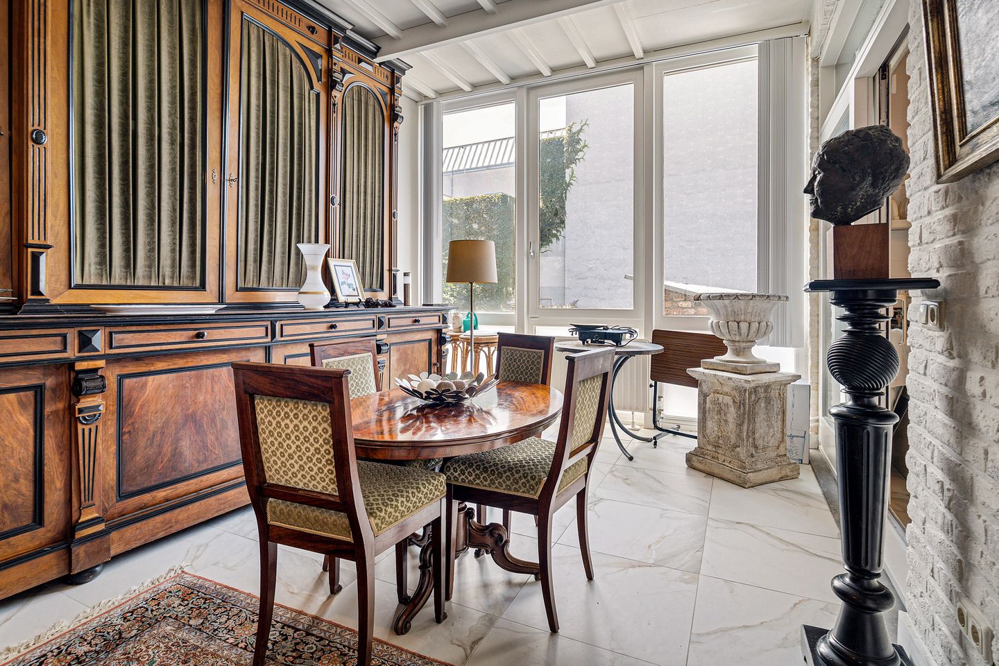 Photo 14 of Helmstraat 8-B