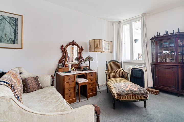 Photo 16 of Helmstraat 8-B