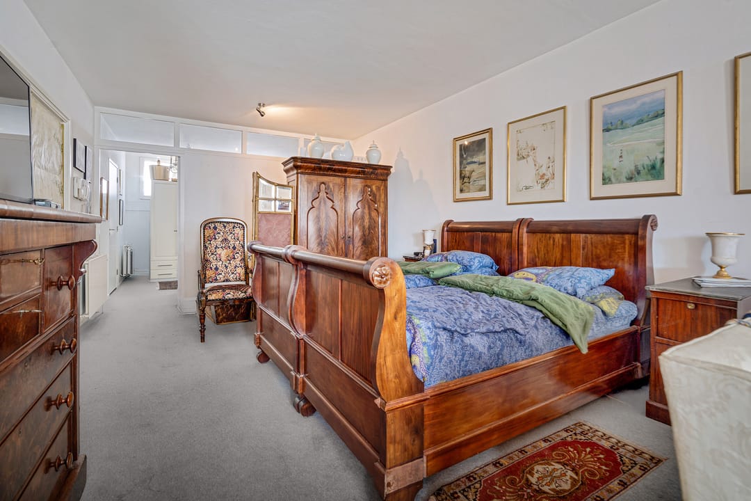 Photo 17 of Helmstraat 8-B