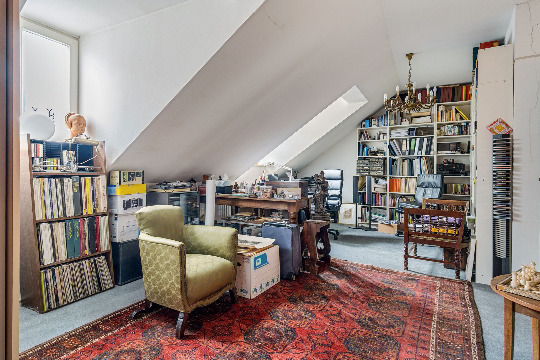 Photo 24 of Helmstraat 8-B