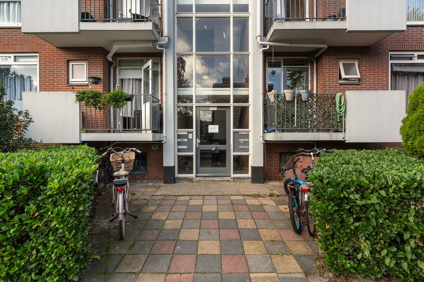 Foto 20 van Peter van Anrooystraat 5