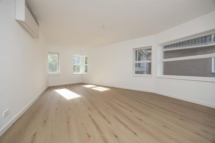 Photo 20 of Raadhuisstraat 9-C