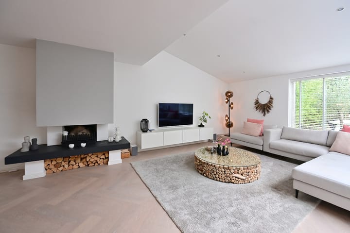 Foto 12 van Rijksweg 41-A