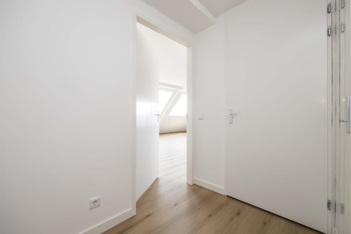 Foto 8 van Raadhuisstraat 9-E