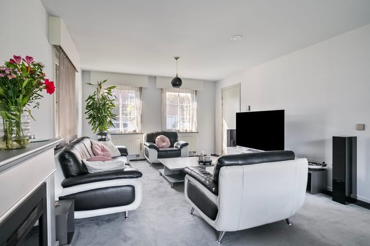 Photo 9 of Bartolomeus Diazstraat 15