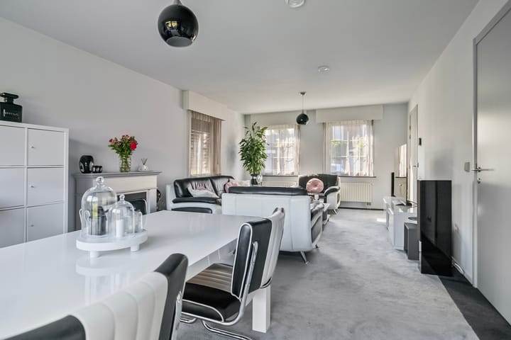 Photo 11 of Bartolomeus Diazstraat 15