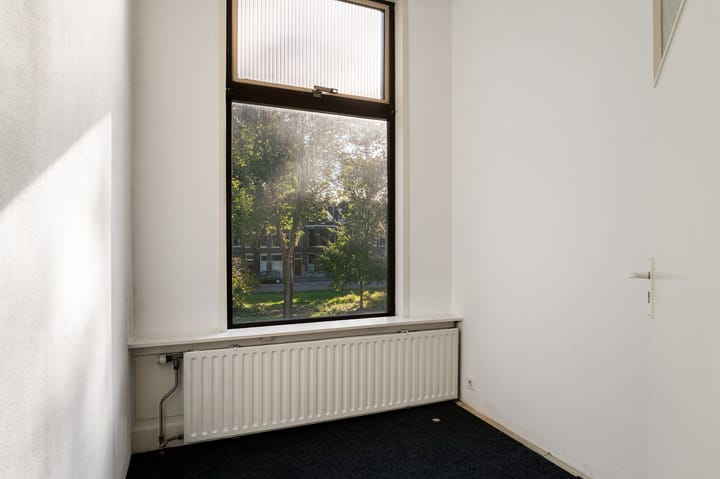 Foto 44 van Van Boetzelaerlaan 20