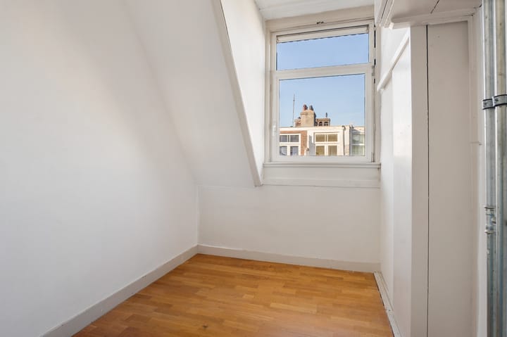 Foto 55 van Van Boetzelaerlaan 20