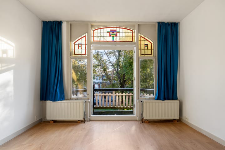 Foto 64 van Van Boetzelaerlaan 20