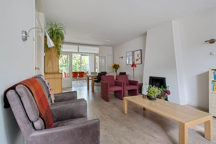 Foto 9 van Van Alphenstraat 5