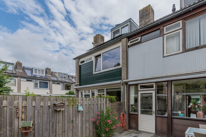 Photo 23 of M.Dotingalaan 32