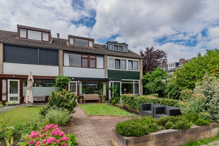 Photo 27 of M.Dotingalaan 32