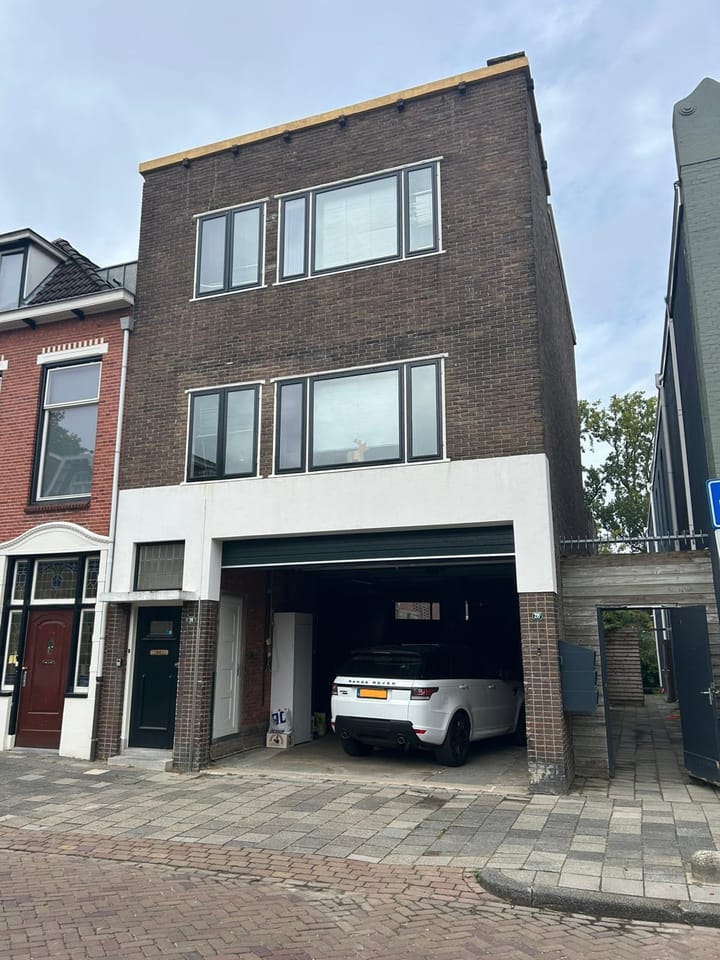 Helper Oostsingel 26