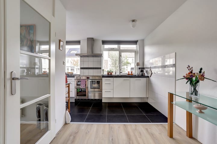 Foto 10 van Johanna Naber-erf 419