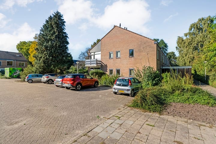 Photo 5 of Tuinfluiterstraat 41