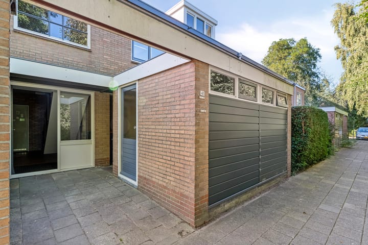 Photo 6 of Tuinfluiterstraat 41