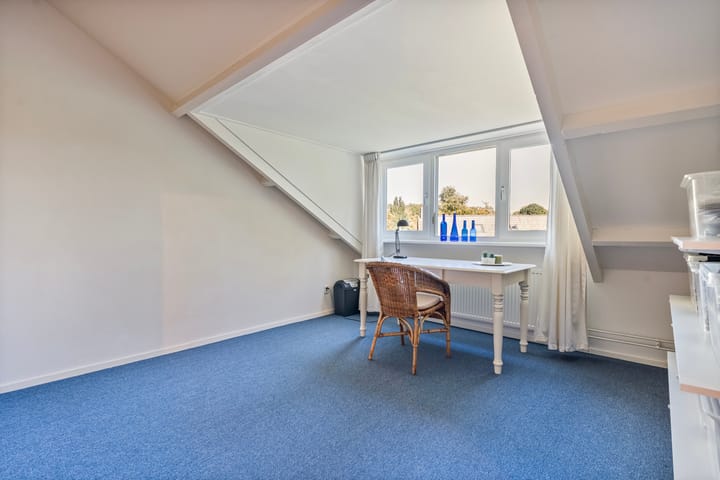 Photo 31 of Tuinfluiterstraat 41