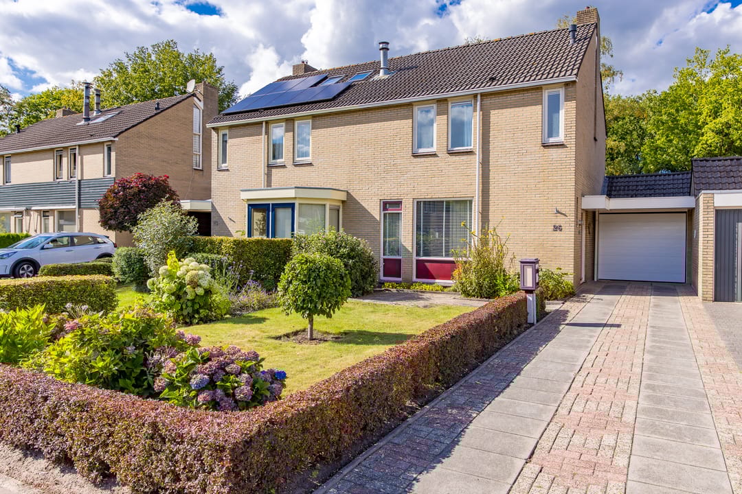 Foto 1 van Mezenhof 26