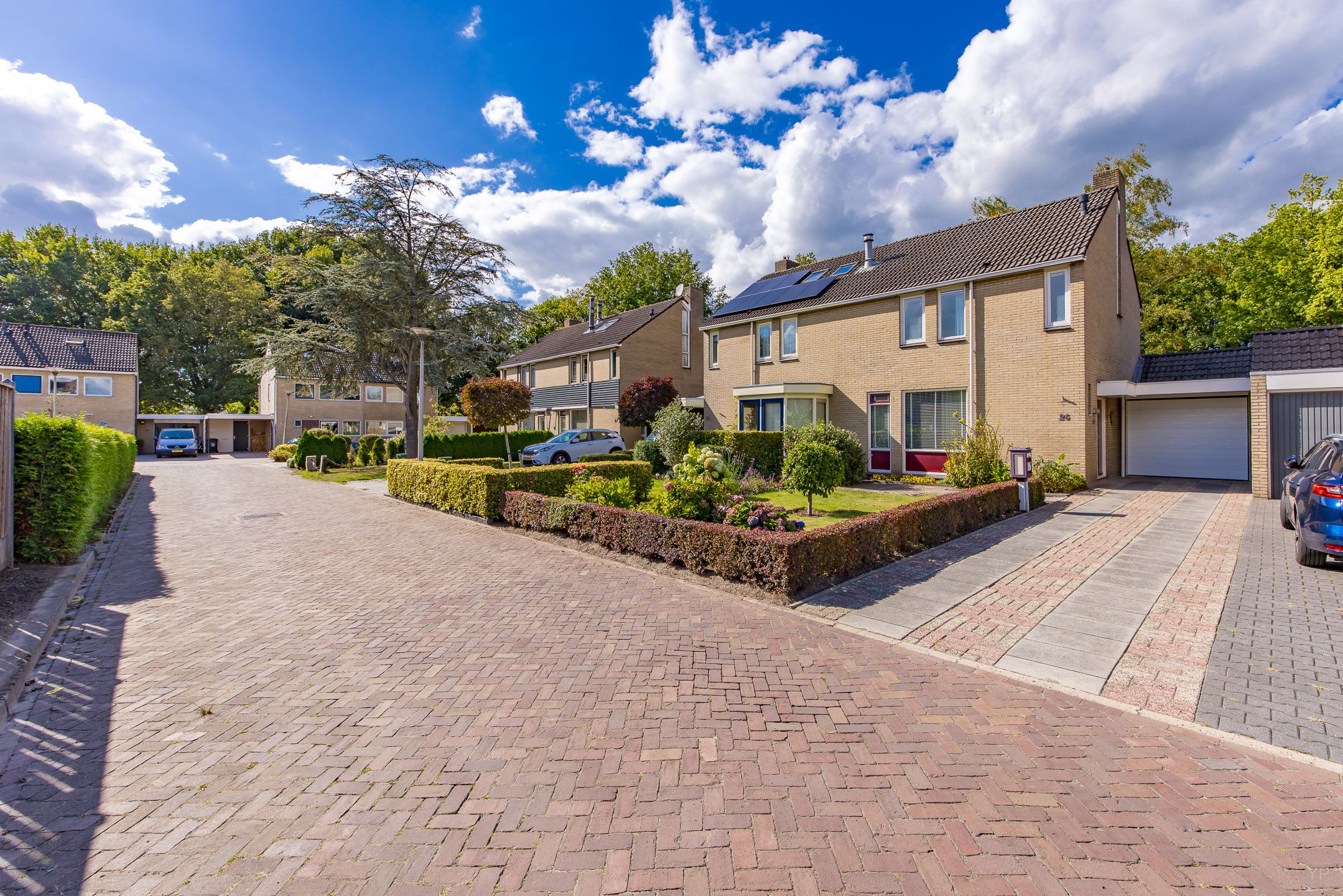 Foto 3 van Mezenhof 26