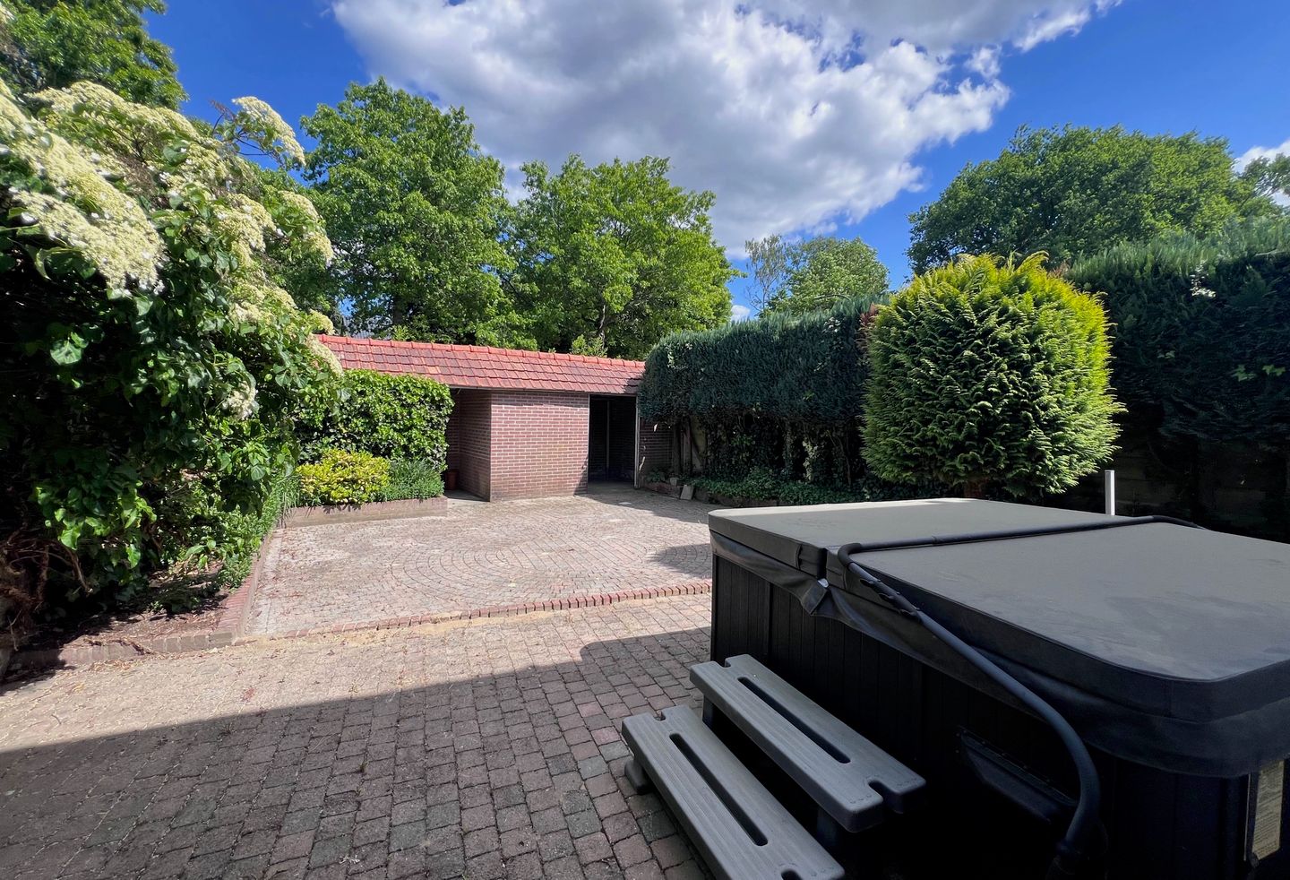 Photo 14 of Eindhovenseweg 176