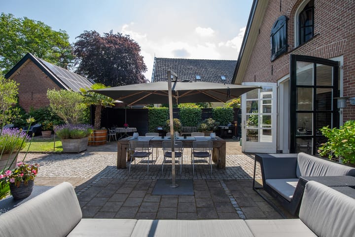 Photo 16 of Burgemeester van den Boschstraat 41