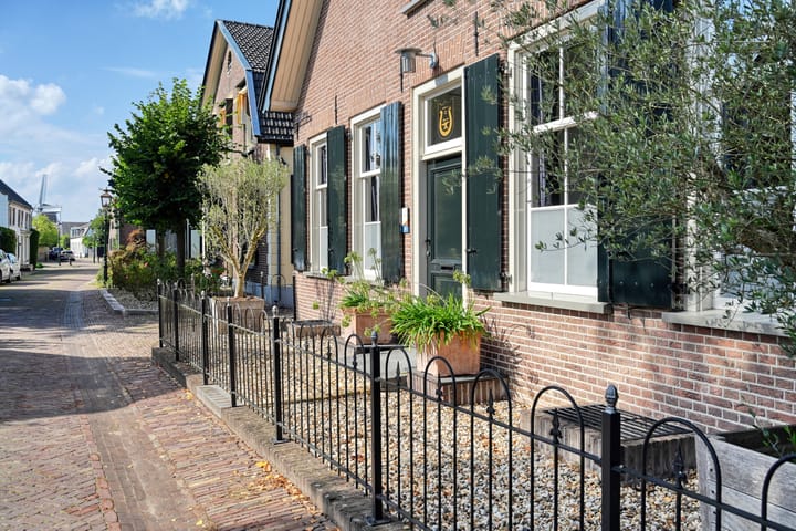Photo 18 of Burgemeester van den Boschstraat 41