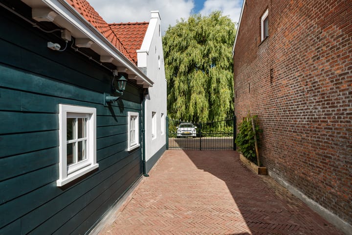 Photo 52 of Molenwal 32