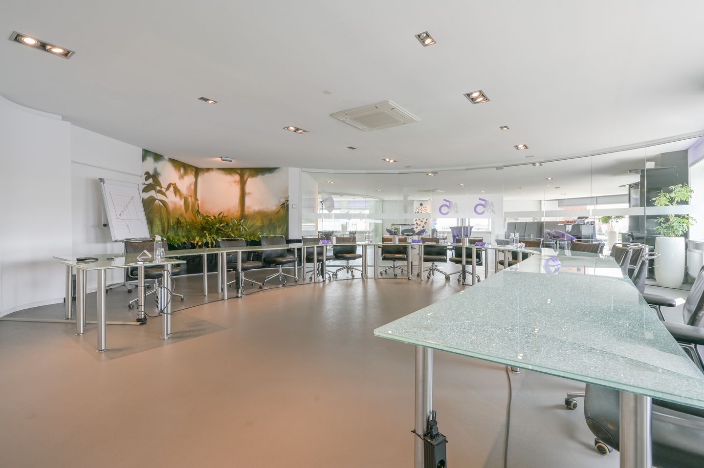 Bekijk foto 1 van Communicatieweg 9-16